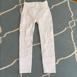 White Lululemon leggings
